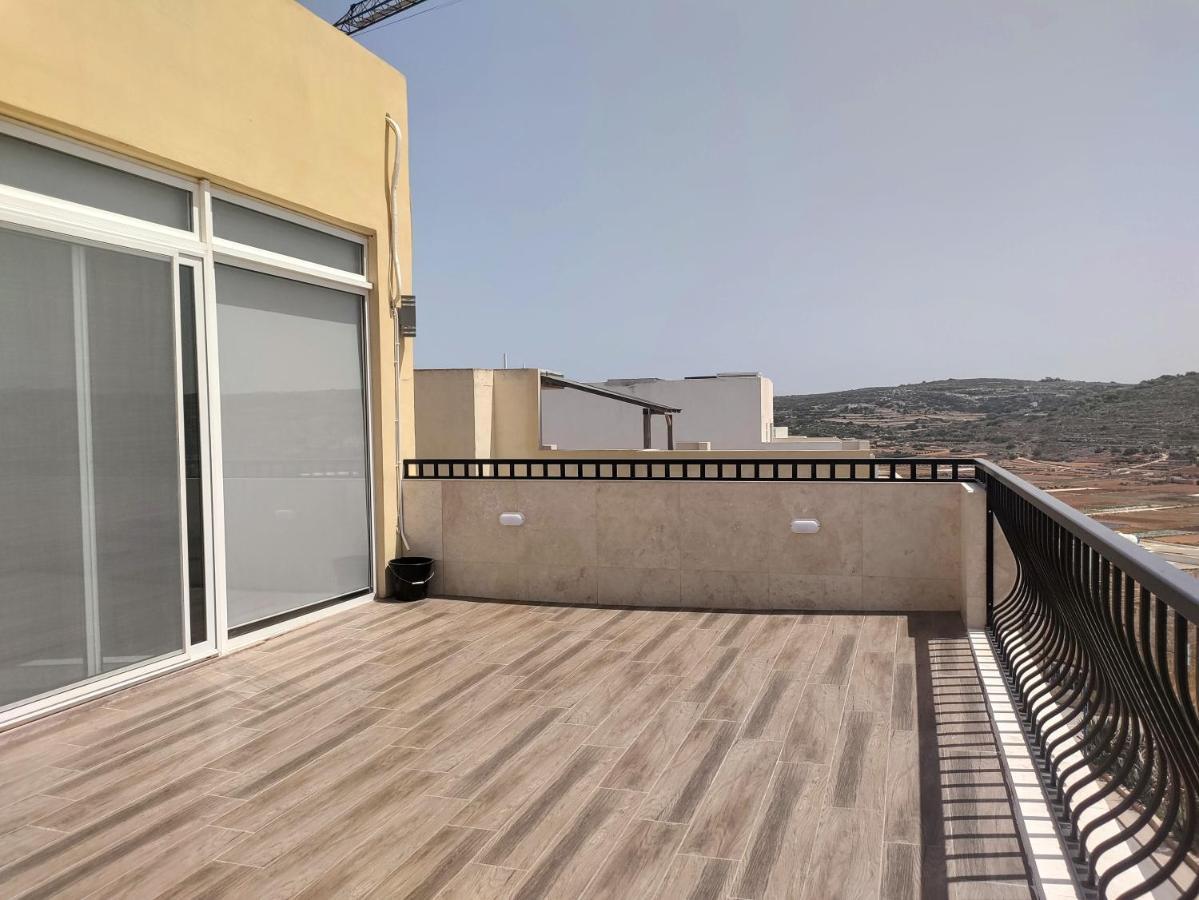 Ferienwohnung Panoramic Penthouse Haven Mellieħa Exterior foto